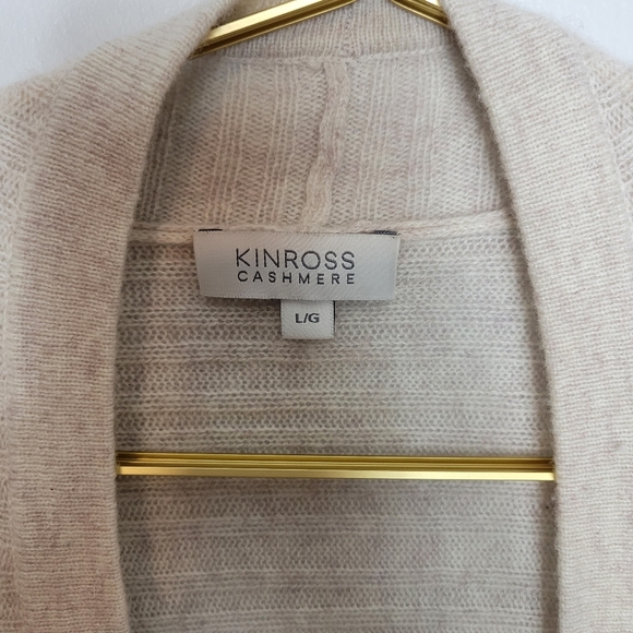 Large Kinross Cashmere Dove Gray Cardigan - Picture 6 of 7